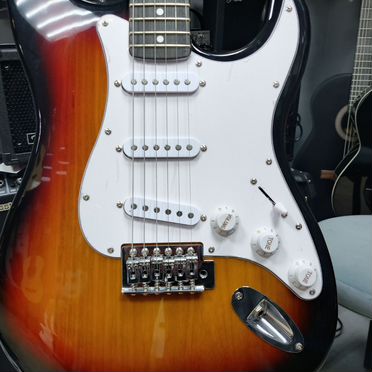 Электрогитара