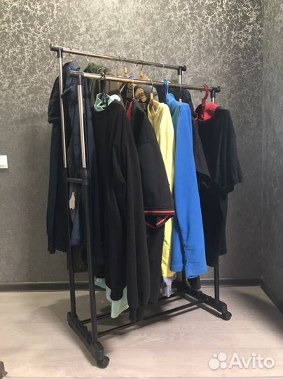 Вешалка напольная двойная на колёсиках