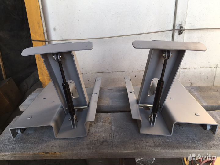 Каретка с роликами для сдвижной крыши