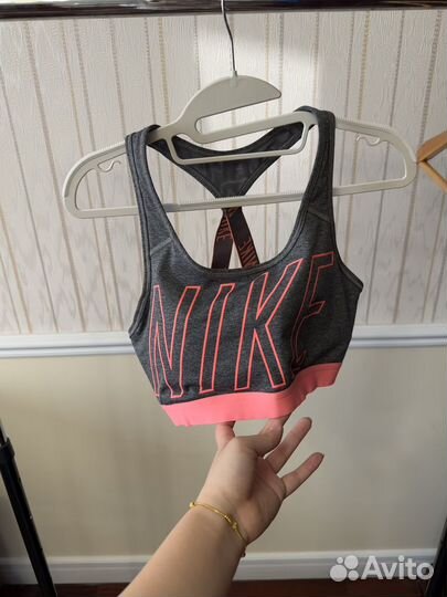 Топ nike женский