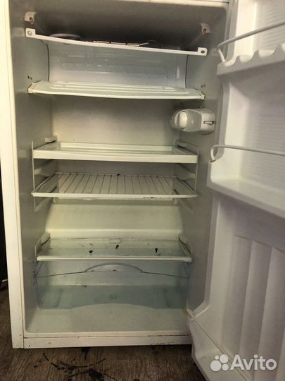 Холодильник не рабочий