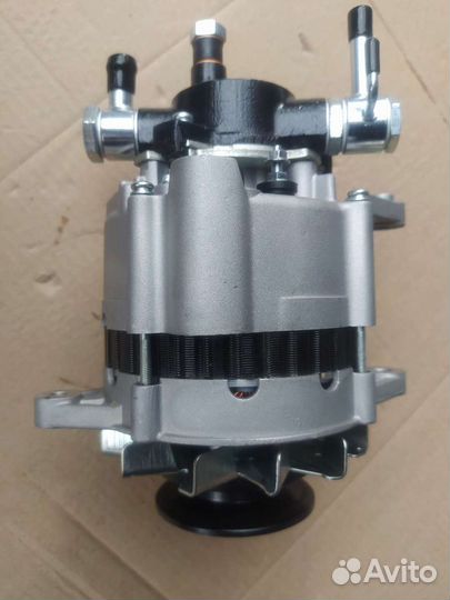 Генератор Mazda Bongo R2, RF 12V 70А Новый