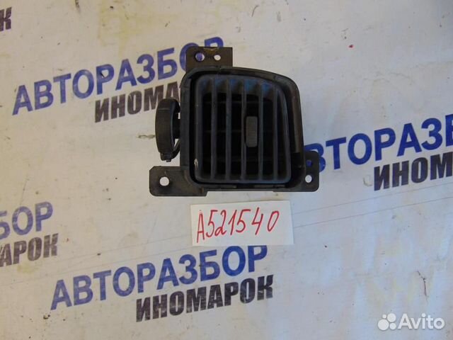 Дефлектор воздушный для Nissan Almera 1995-2001г