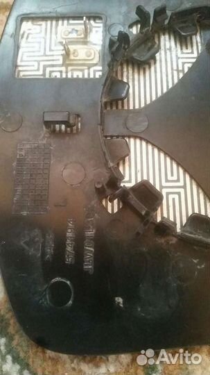 Зеркальный элемент geely atlas левый правый