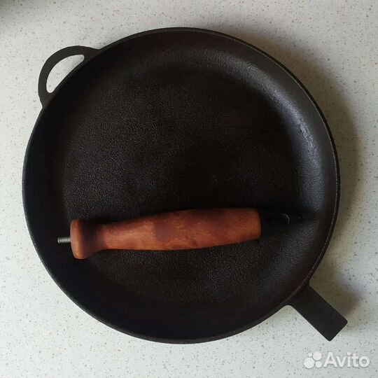 Сковорода чугунная 24 см Syton Ситон