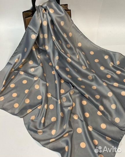 Шелковые платки, разные