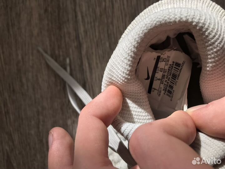 Бутсы nike hypervenom