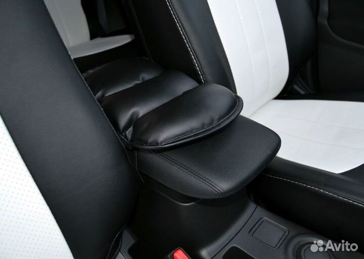 Подушка на подлокотник универсальная из экокожи