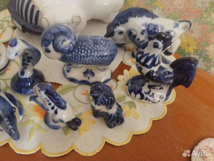 Фарфоровые статуэтки