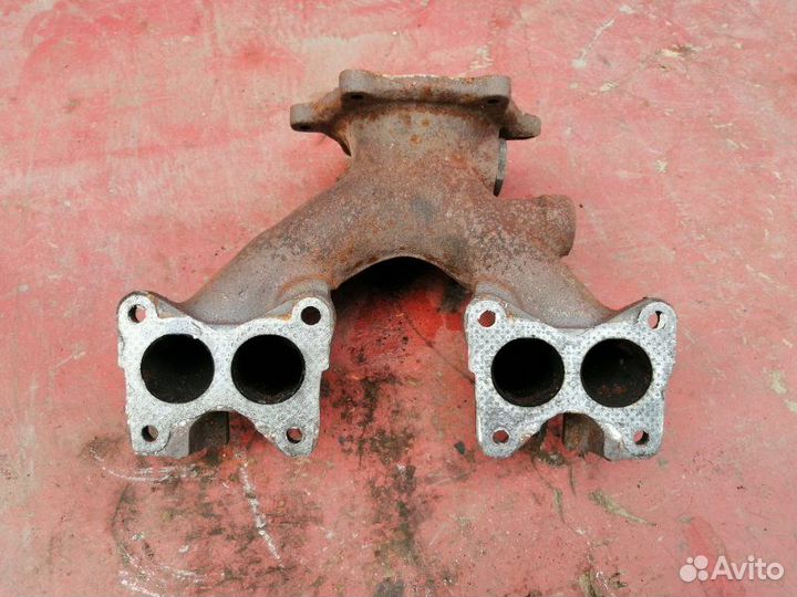 Коллектор выпускной Nissan Almera N16 QG15DE 1.5L