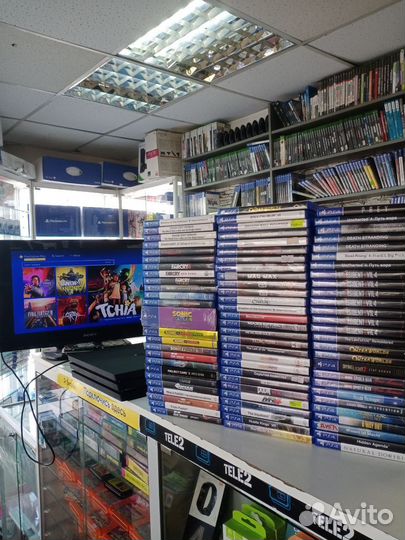 Sony Playstation 4 + 100 игр в подарок