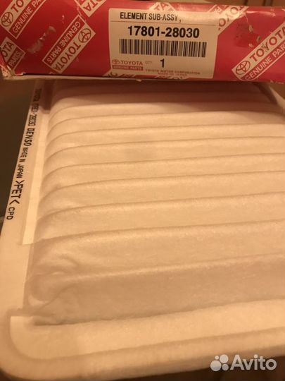 Воздушный фильтр Оригинал Toyota Camry 1780128030