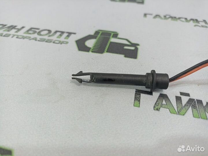 Датчик уровня тормозной жидкости Chevrolet Spark 3