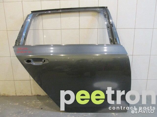 Б/У Б/У Дверь задняя правая 5E9833602A VAG