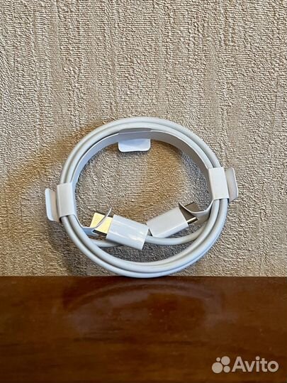 Кабель для зарядки Apple USB-C - USB-C (новый)