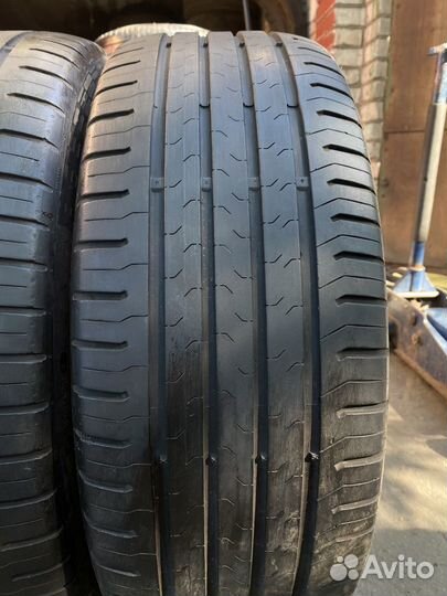 Continental ContiEcoContact 5 215/55 R17 94V