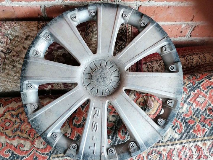 Колпак на авто