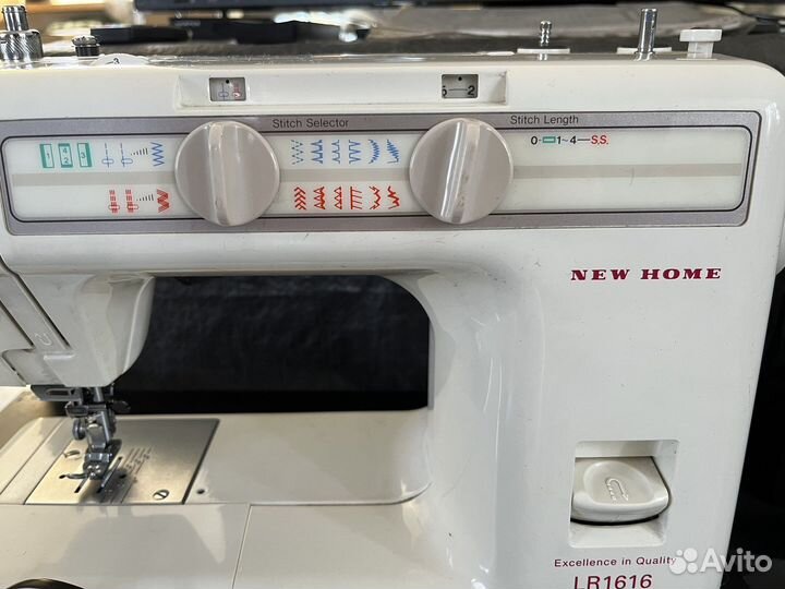 Швейная машина New Home LR1616