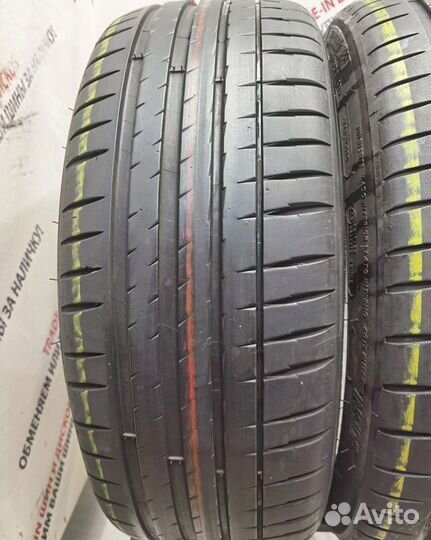 Michelin Pilot Sport 4 225/45 R19 96W