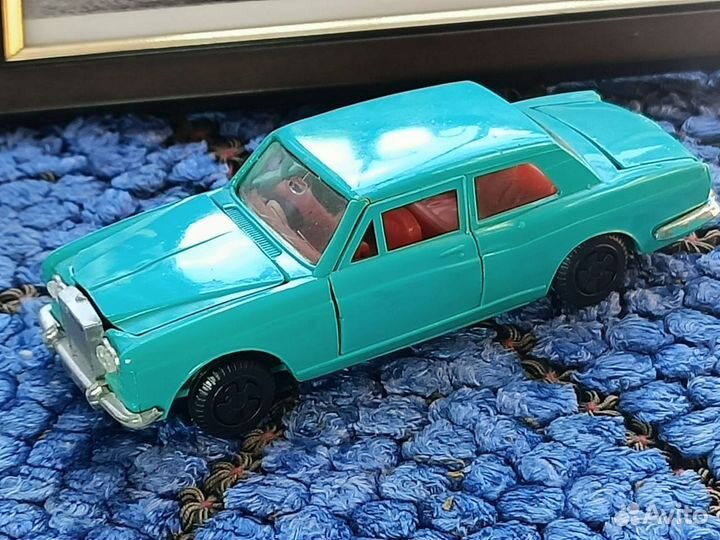 Модель автомобиля 1/43, Rolls Royce, номерная,СССР