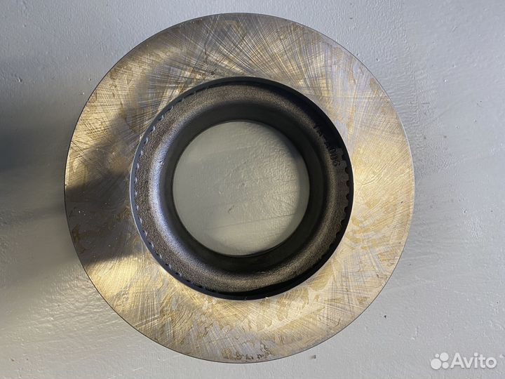 Тормозной диск 43512-37120 hino XZU417 06. front Y