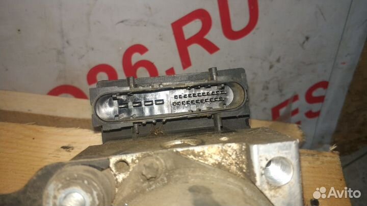 Блок ABS Nissan Primera P12