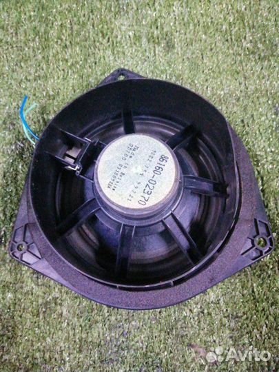 Динамик передний Toyota Avensis AZT250 1AZ-FSE