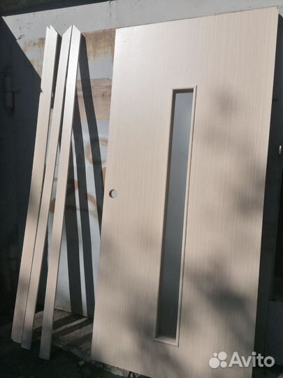 Двери межкомнатные 2м на 900 и 2м на 800