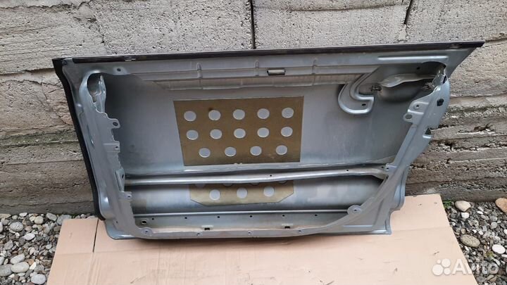 Дверь передняя правая Volkswagen Touareg