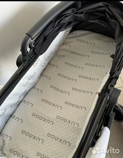 Коляска 2 в 1 Luxmom 601A