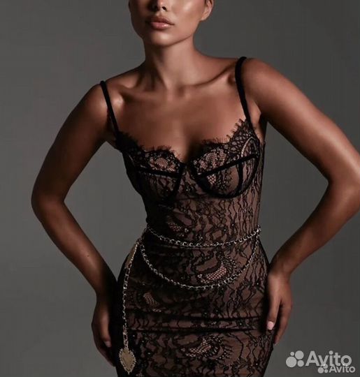 Вечернее платье