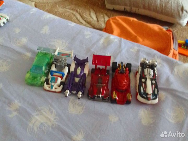 Машинки hot weels
