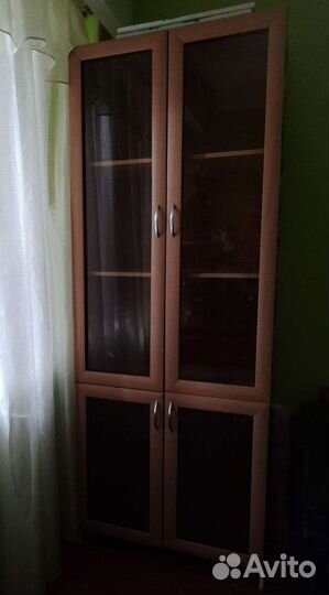 Шкаф