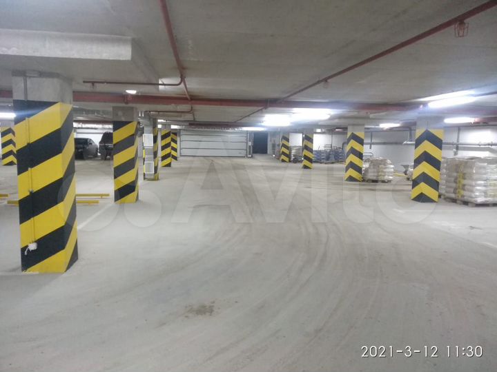 Машиноместо, 13 м²