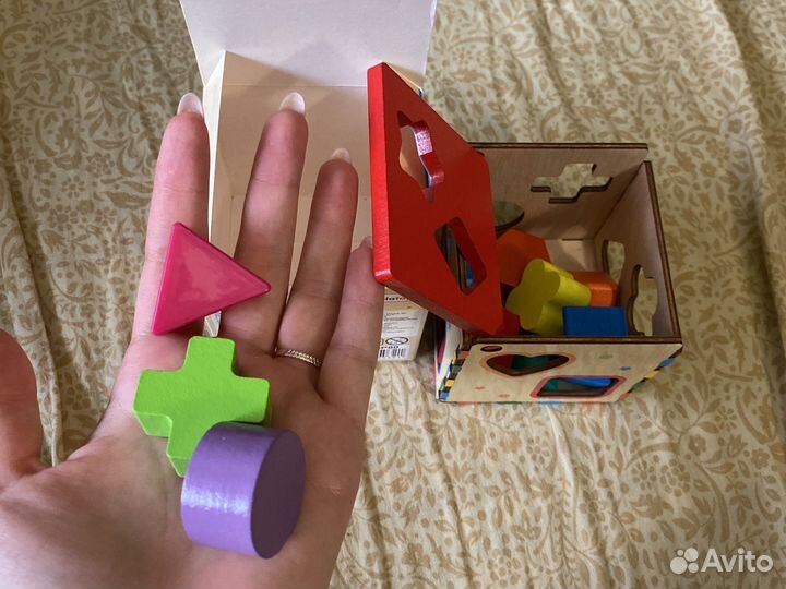 Развивающие игрушки сортер деревянный куб