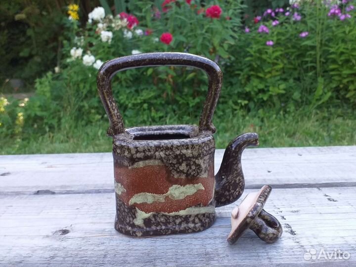 Красивый керамический заварочный чайник глазурь