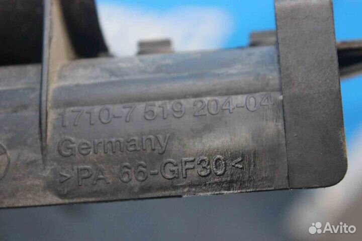 Диффузор вентилятора BMW 5-Series (бмв 5 Серия) E6