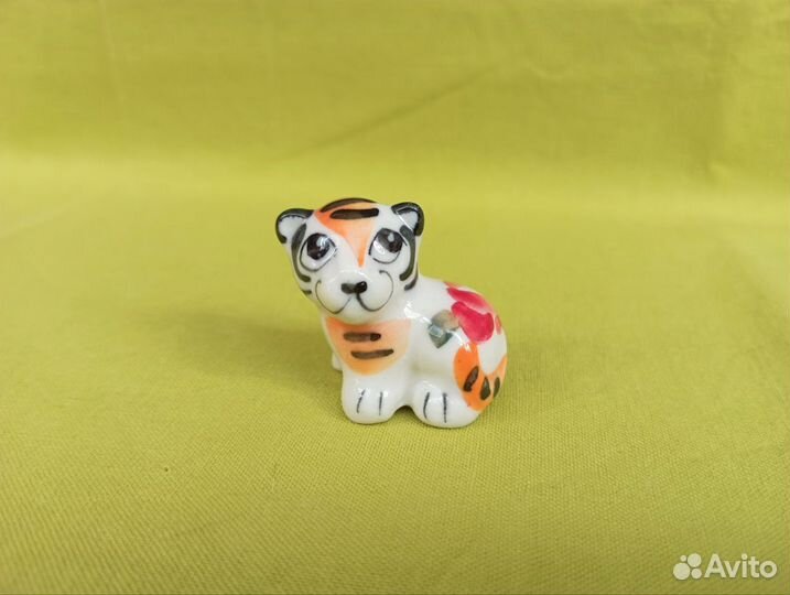 Статуэтки фарфоровые животные