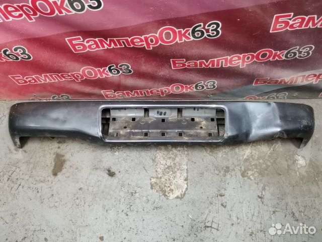 Бампер задний Toyota Hilux