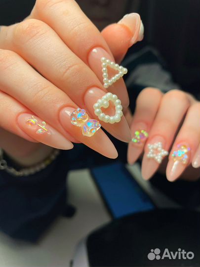 Мастер маникюра