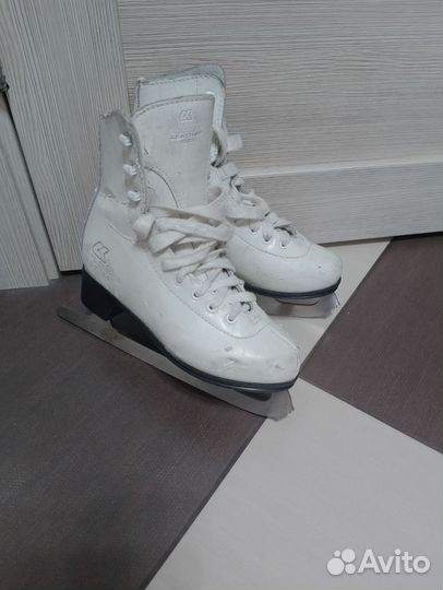 Коньки фигурные