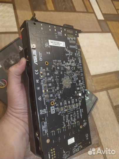 Видеокарта Asus RX 570 Srix 8 Gb
