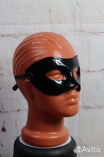 Маска карнавальная мужская черная