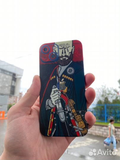 Бронепленка на iPhone