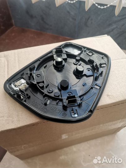 Рамка зеркала nissan note левая