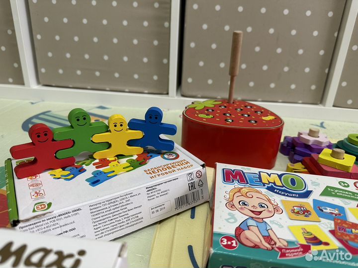 Игрушки пазлы развивающие