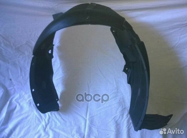 Подкрылок передний левый 86811-4Y500 Hyundai-KIA