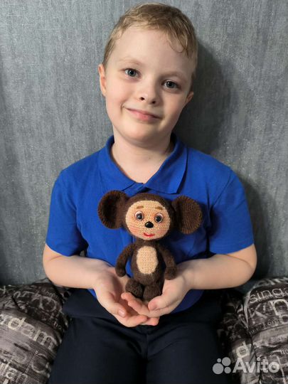 Вязаные брелки и игрушки