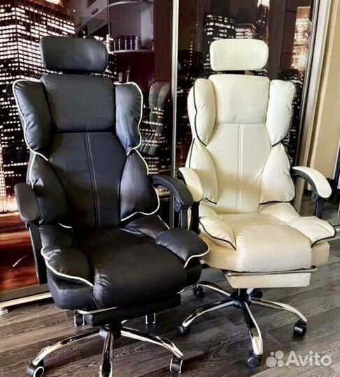 Офисное кресло