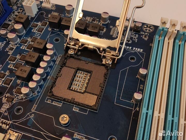 Материнская плата Gigabyte GA-H77-D3H 1155